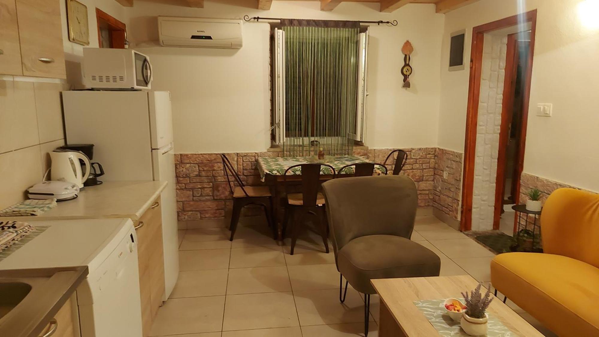 Holiday House Letizia Premantura Ngoại thất bức ảnh