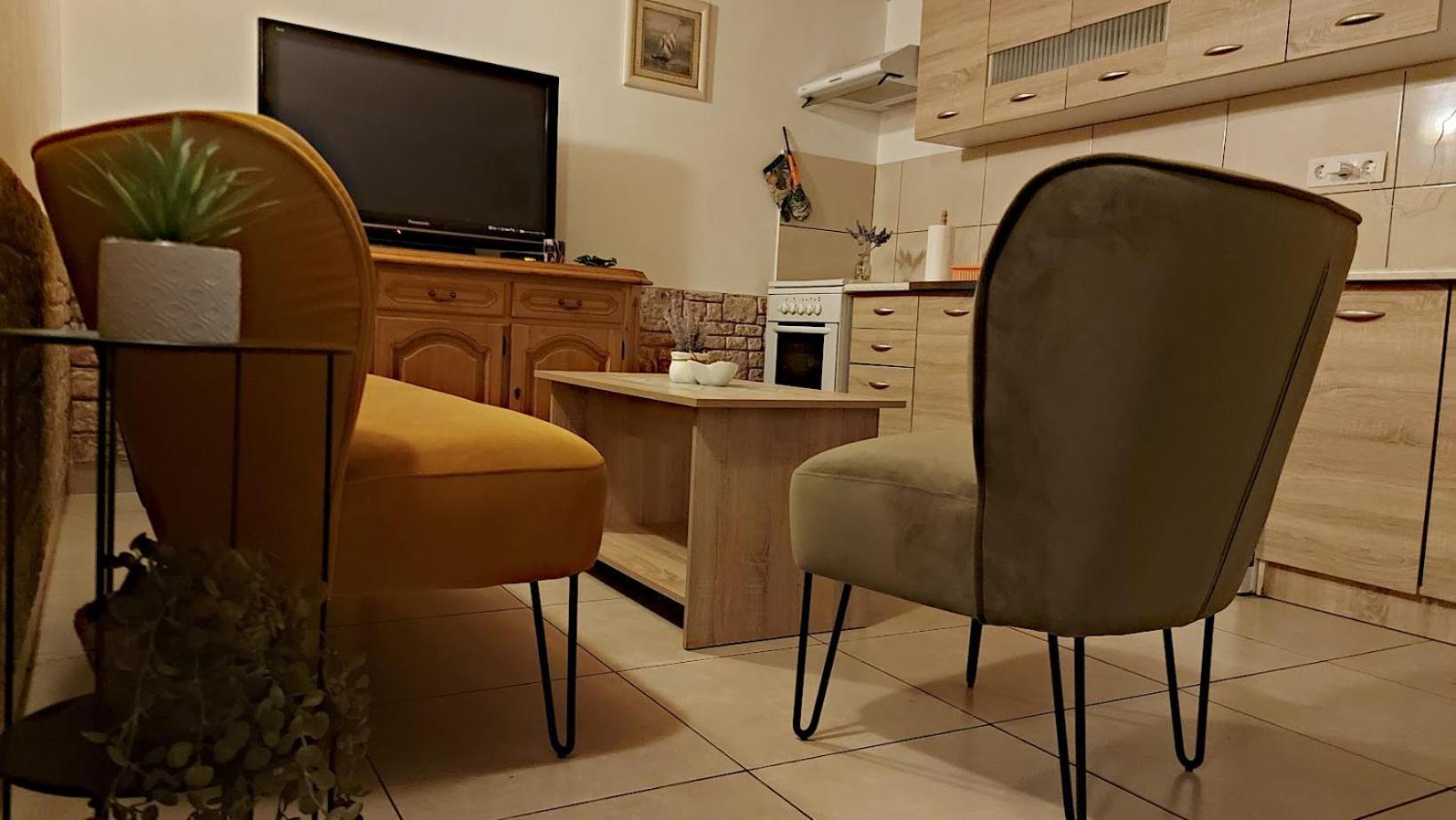 Holiday House Letizia Premantura Ngoại thất bức ảnh
